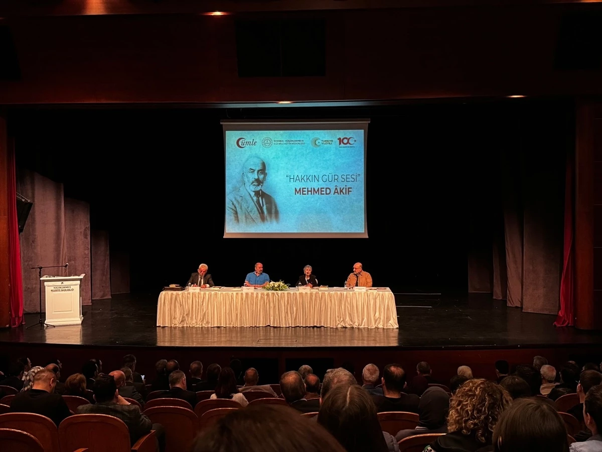 Milli şair Mehmet Akif Ersoy\'un anısına düzenlenen panelde konuşmalar yapıldı