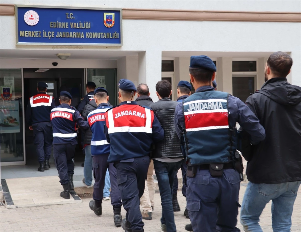 Edirne\'de FETÖ, PKK ve DHKP-C üyesi 7 zanlı yakalandı