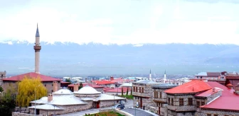 Erzurum'da Baharın Gelmesiyle Sağanak Yağışlar Bekleniyor