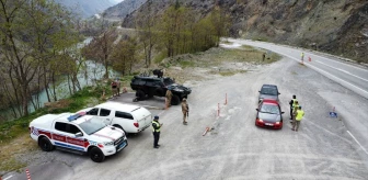 Gümüşhane Jandarma Komutanlığı, Bayram Tatilinde 7 Aranan Şahsı Yakaladı