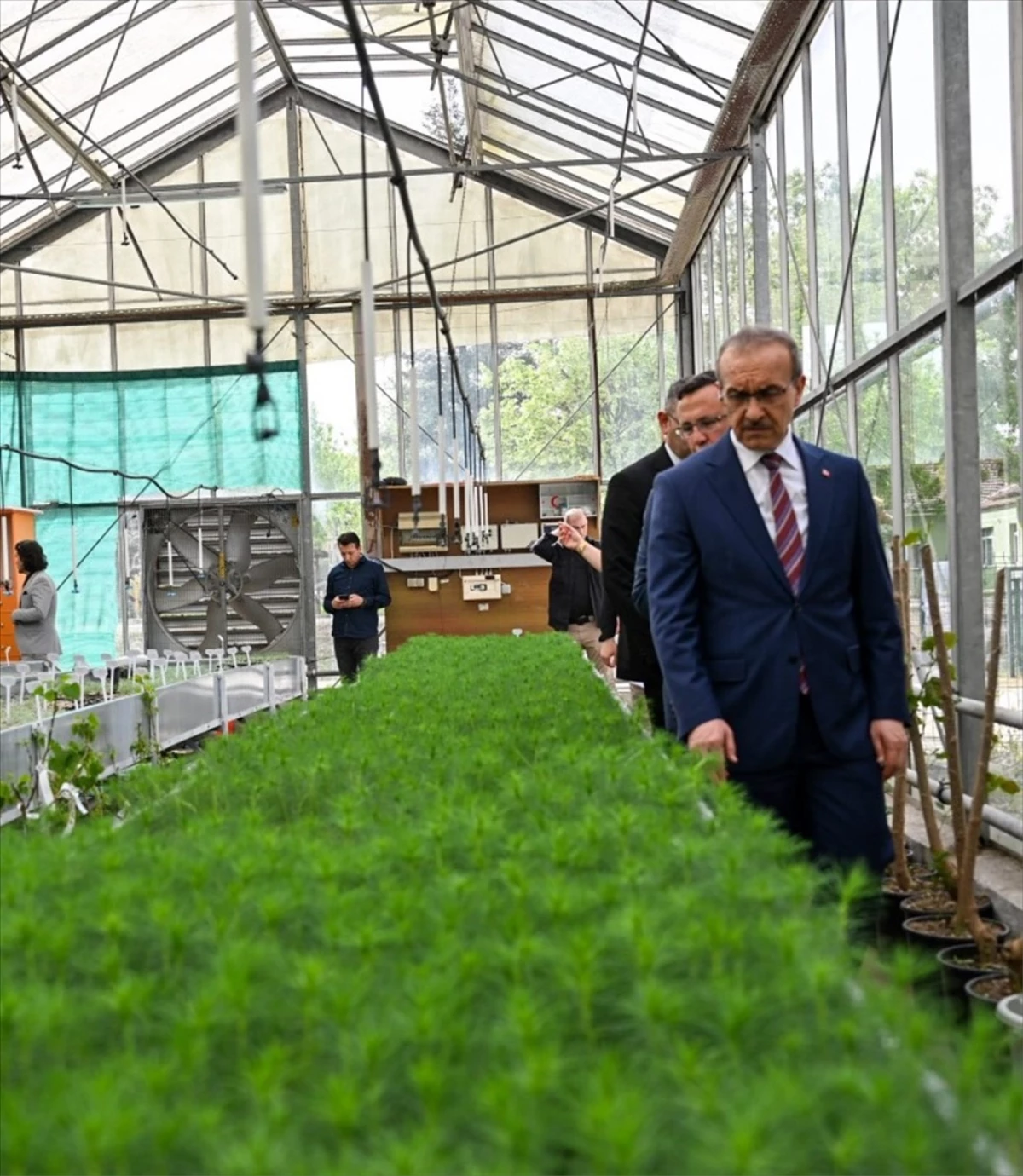 Kocaeli Valisi Seddar Yavuz, Orman Araştırma Enstitüsünü ziyaret etti