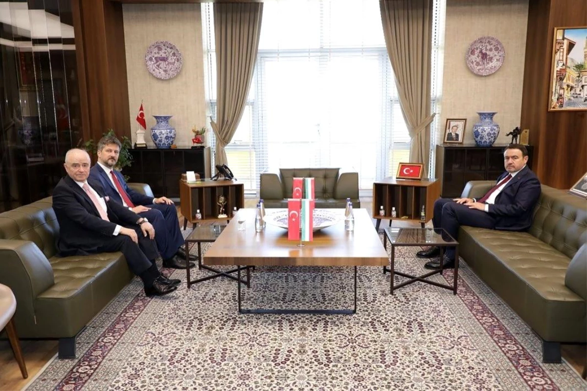 Macaristan Ankara Büyükelçisi Viktor Matis, Kütahya Valisi Musa Işın\'ı ziyaret etti