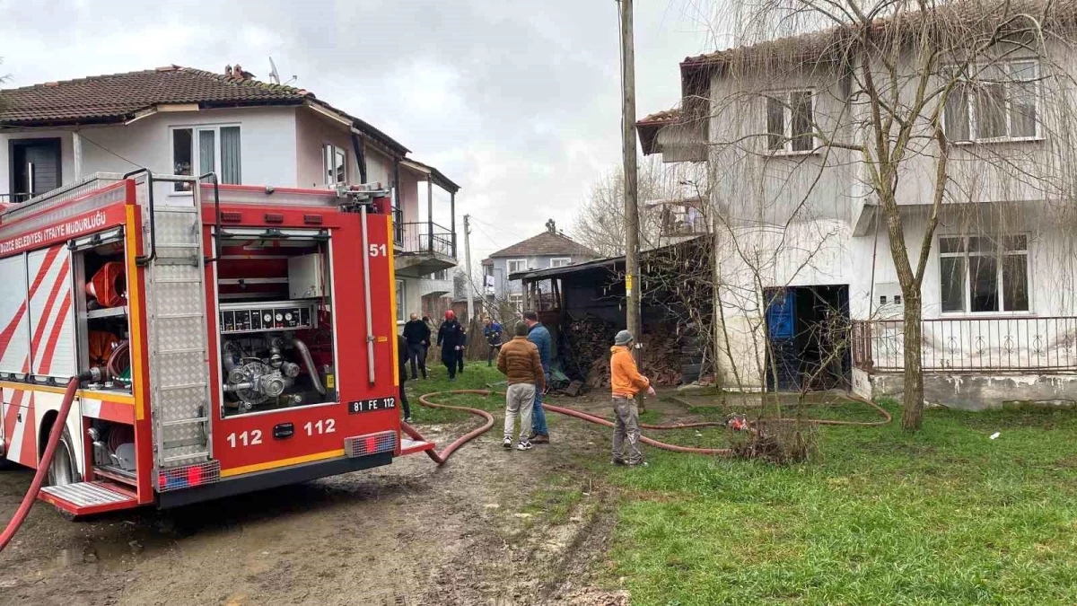 Düzce İtfaiye Müdürlüğü Bayram Tatilinde En Çok Yangın ve Hayvan Kurtarma Vakalarına Çıktı
