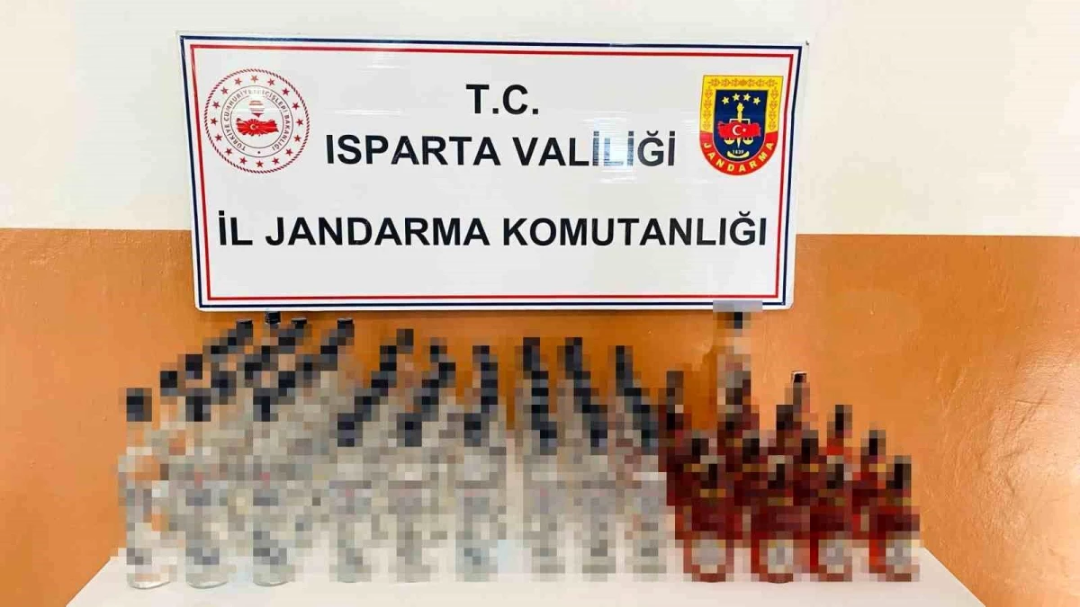 Isparta\'da 211 litre kaçak içkiye el konuldu, 4 şüpheli hakkında adli işlem başlatıldı