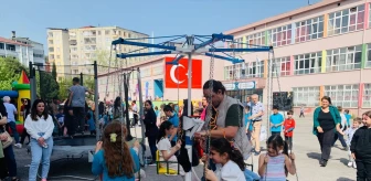 Tekkeköy'de ilkokul, ortaokul ve anaokulu öğrencilerine özel şenlik düzenlendi