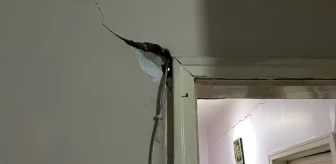 Tokat'ta meydana gelen deprem Kayseri'de bir evin duvarlarında hasara neden oldu