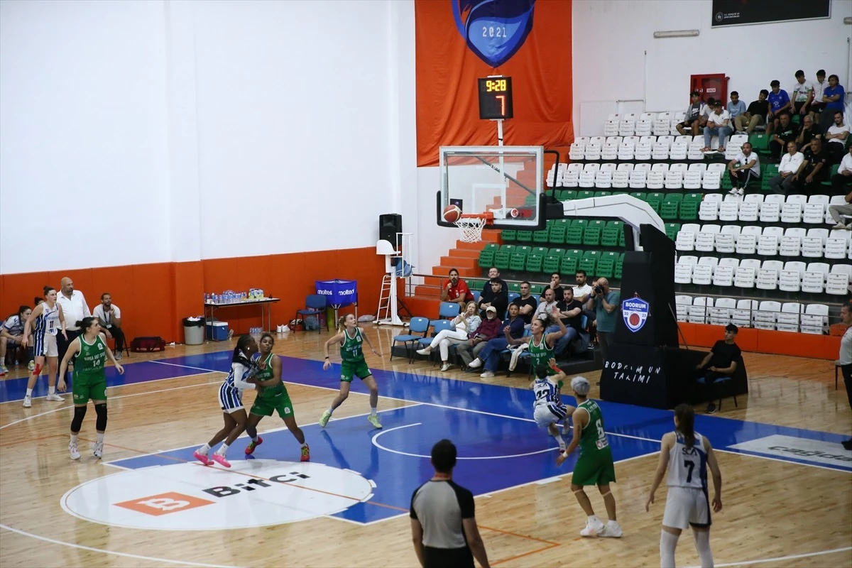 Danilo\'s Pizza Bursa Ant Spor, YTR Gayrimenkul Bodrum Basketbol\'u mağlup etti
