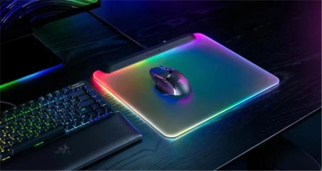 Razer Firefly V2 Pro: Yeni Oyuncu Mouse Padiyle Büyük İlgi