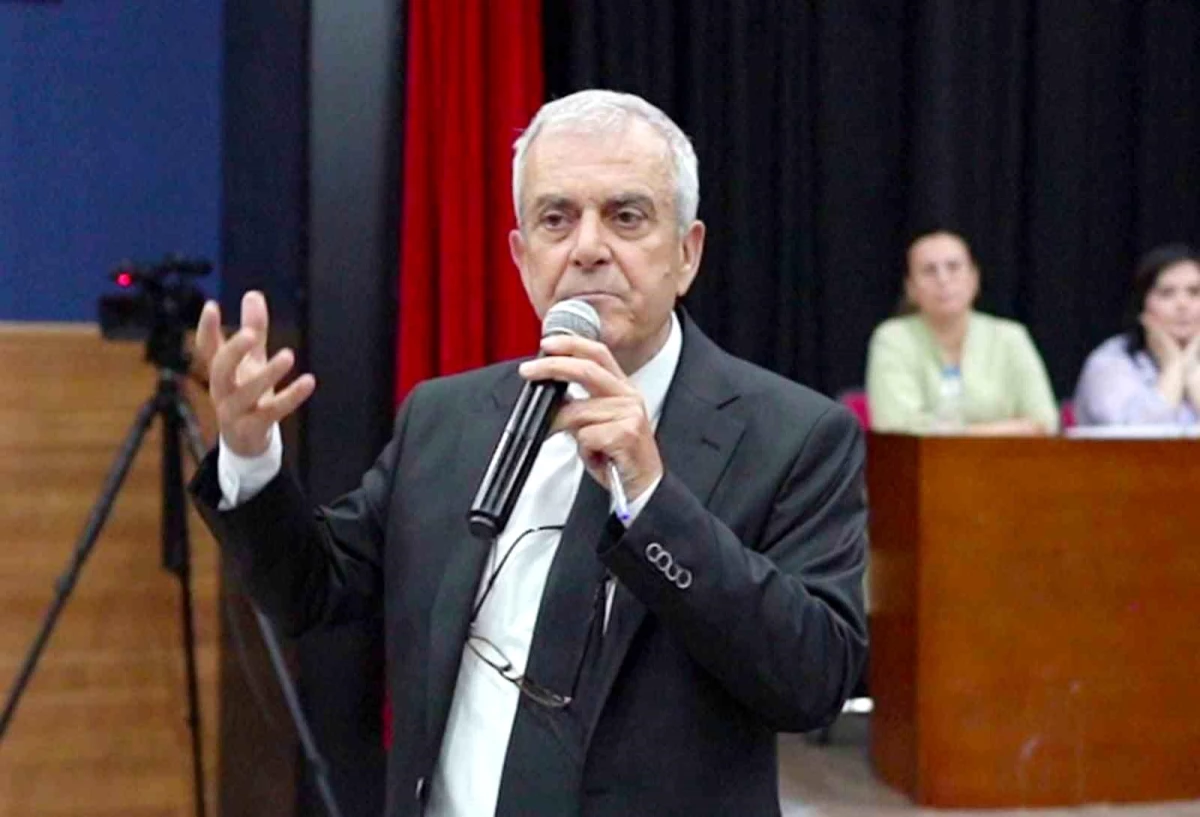 CHP\'li Meclis Üyesi İzmir Büyükşehir Belediye Başkanı\'na Cemil Bayık Dedi