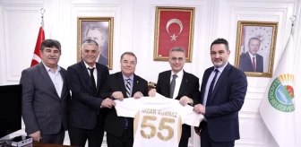 İlkadım Belediye Başkanı İhsan Kurnaz, Samsunspor'u Ziyaret Etti