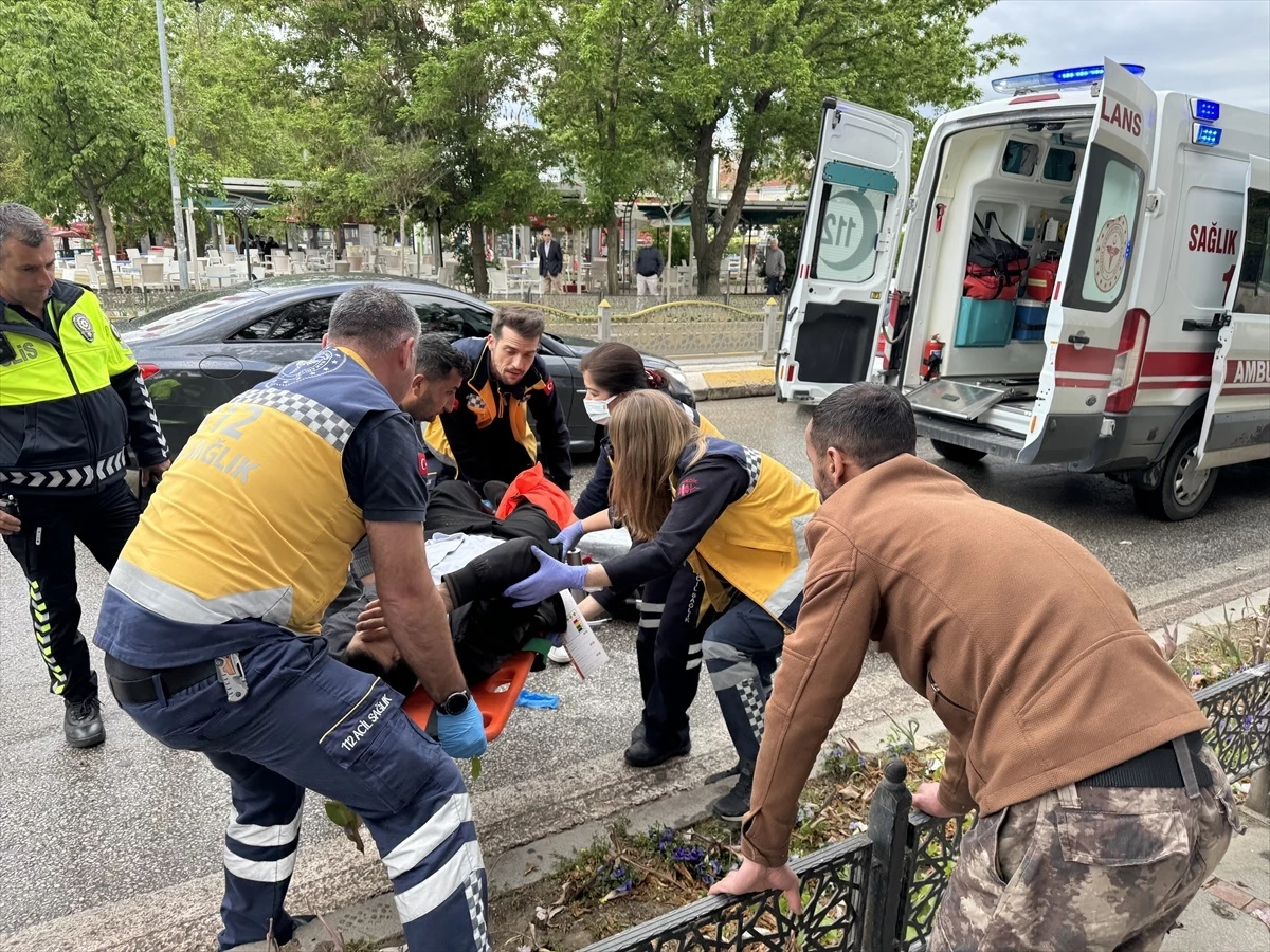 Edirne\'de Yayaya Çarpan Motosiklet Kazası