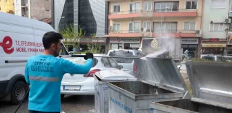 Efeler Belediyesi Çöp Konteynerlerini Yıkayıp Dezenfekte Ediyor