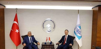 Kırgızistan Büyükelçisi Kayseri Belediye Başkanını Ziyaret Etti