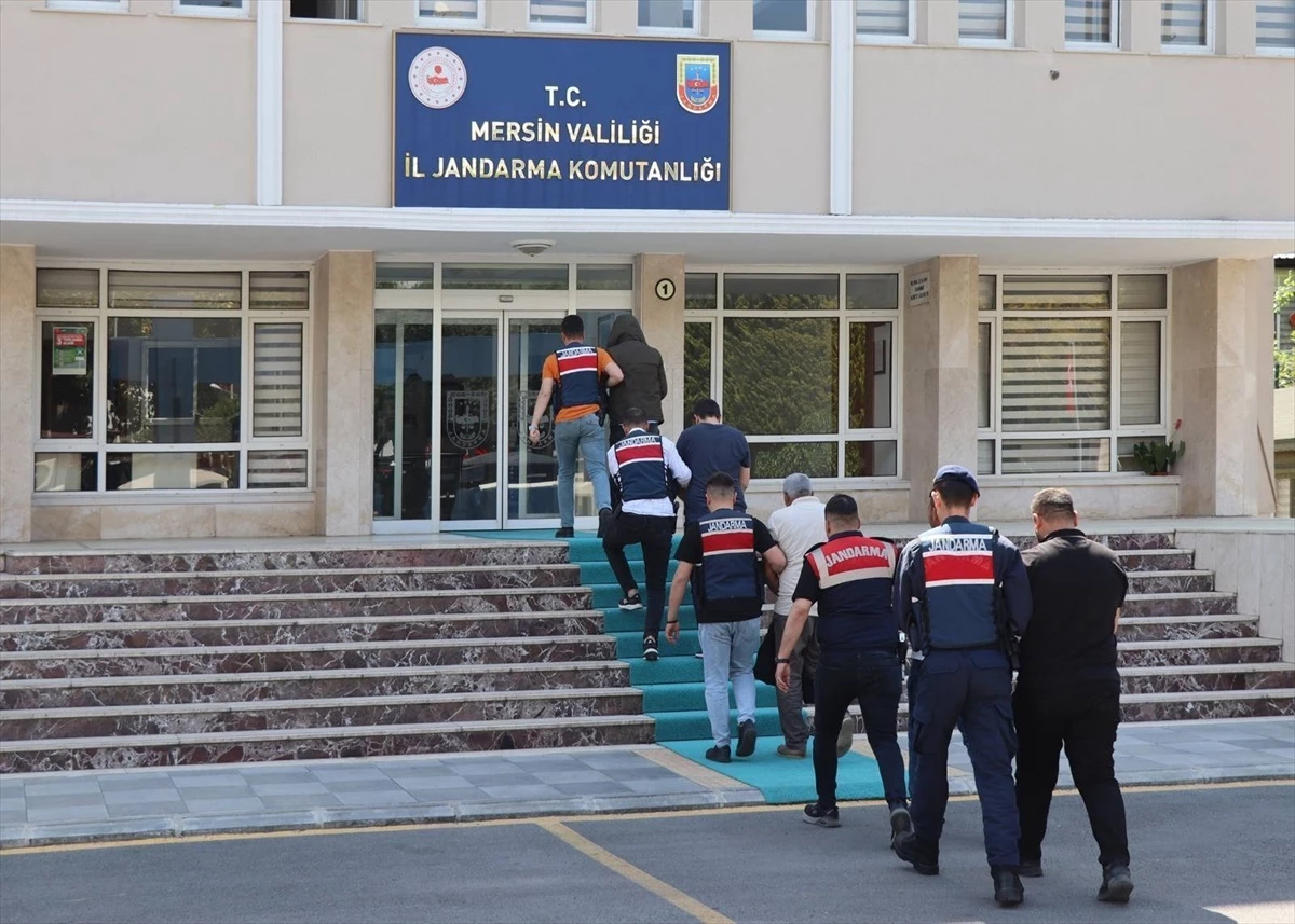 Mersin\'de yasa dışı bahis operasyonu: 5 şüpheli gözaltına alındı