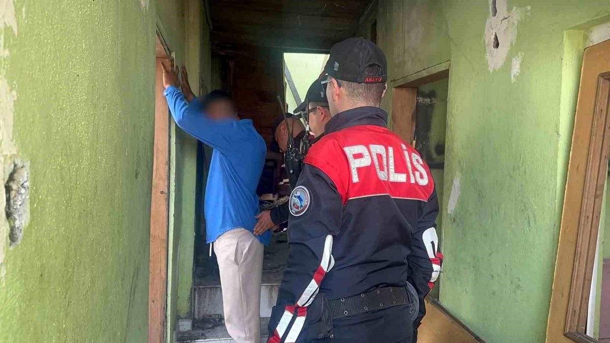 Bursa\'da metruk binalara yönelik operasyon düzenlendi