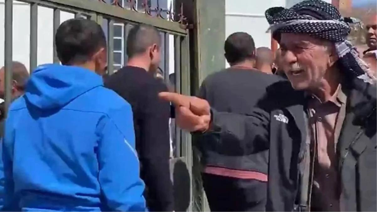 Şırnak\'ta oy vermeye giden asker ve polislere tepki gösteren kişiye soruşturma açıldı