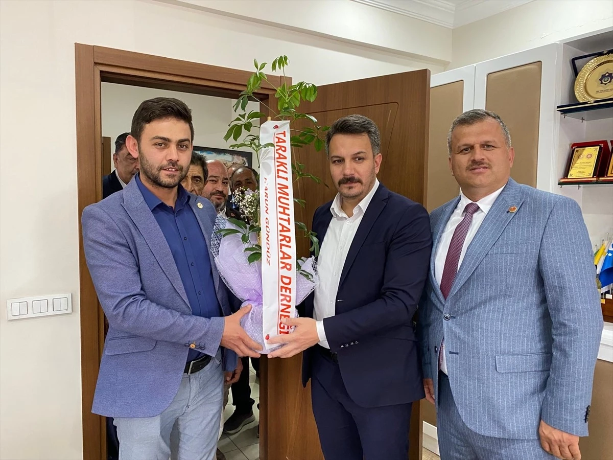 Taraklı Muhtarlarından Belediye Başkanı Pilavcı\'ya Ziyaret