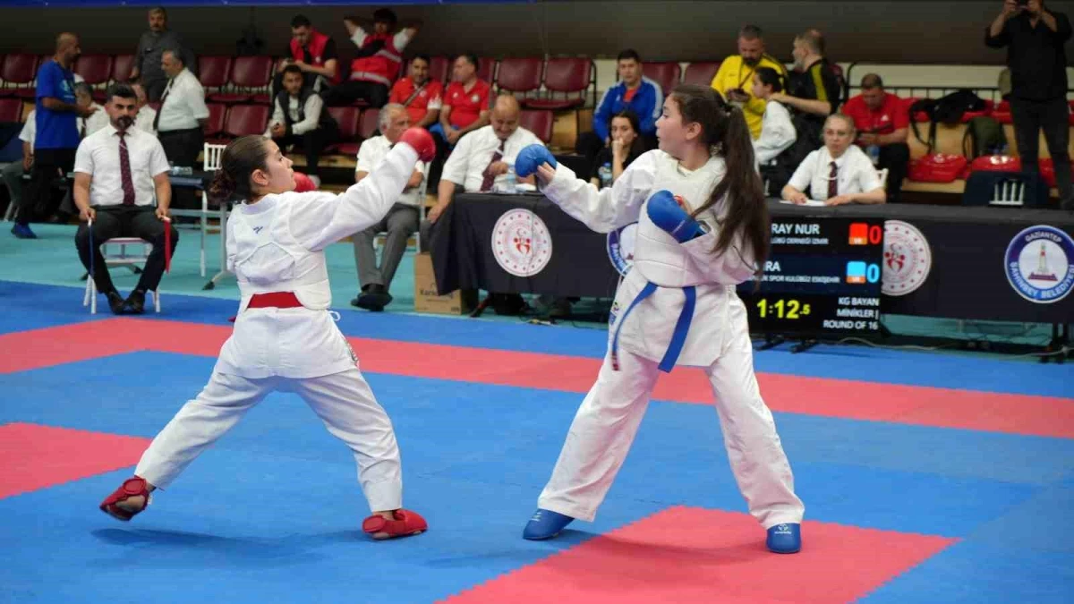 Türkiye Minikler Karate Şampiyonası Gaziantep\'te Başladı