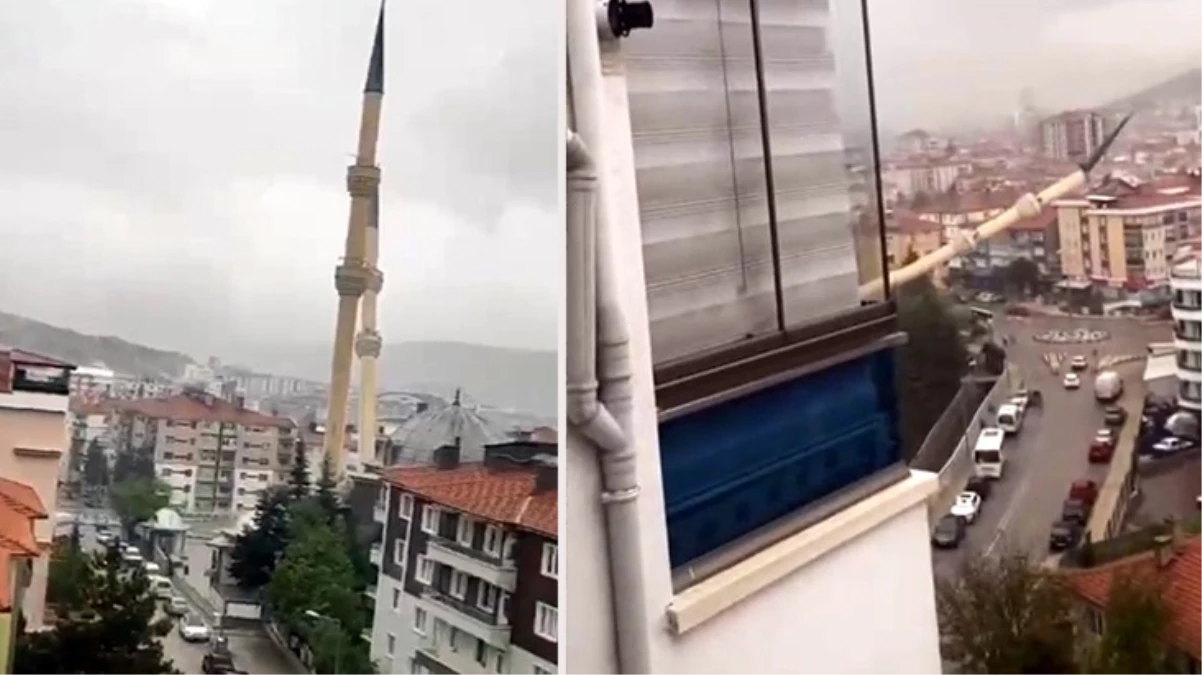 Çankırı\'da şiddetli fırtınaya dayanamayan cami minaresi devrildi