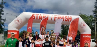 Edirne'de okullar arası bisiklet yol yarışı düzenlendi