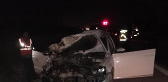Erzin ilçesinde tırla çarpışan otomobilin sürücüsü hayatını kaybetti