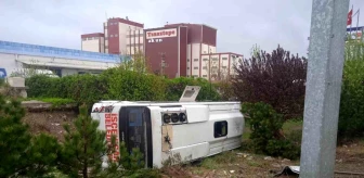 Afyonkarahisar'da Minibüs Kazası: 5 Kişi Yaralandı