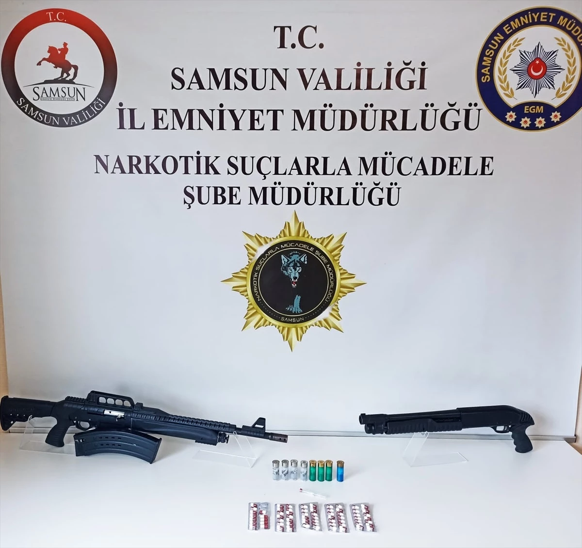 Samsun\'da düzenlenen uyuşturucu operasyonunda 2 şüpheli gözaltına alındı