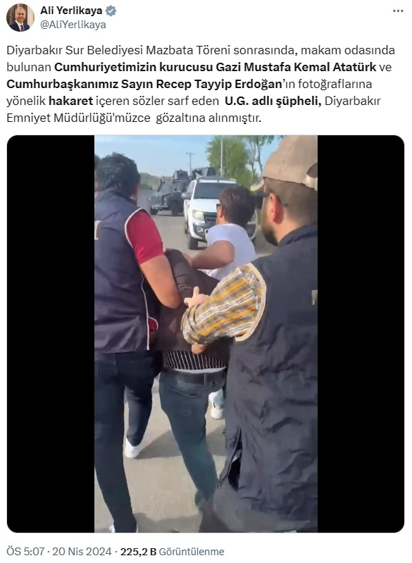 Sur Belediyesi'nde mazbata töreni sırasında Atatürk ve Cumhurbaşkanı Erdoğan'a hakaret eden şahıs gözaltına alındı