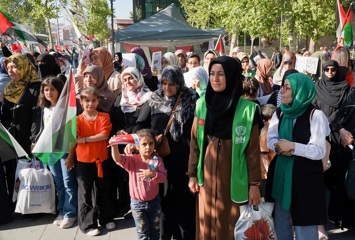 İsrail\'in Gazze\'ye yönelik saldırıları Adıyaman\'da protesto edildi