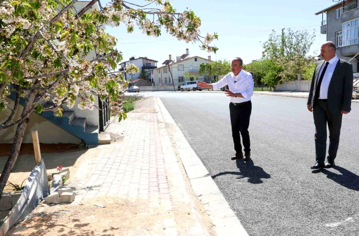 Konya Meram Belediye Başkanı Mustafa Kavuş, Alakova Mahallesi\'ndeki Çalışmaları İnceledi