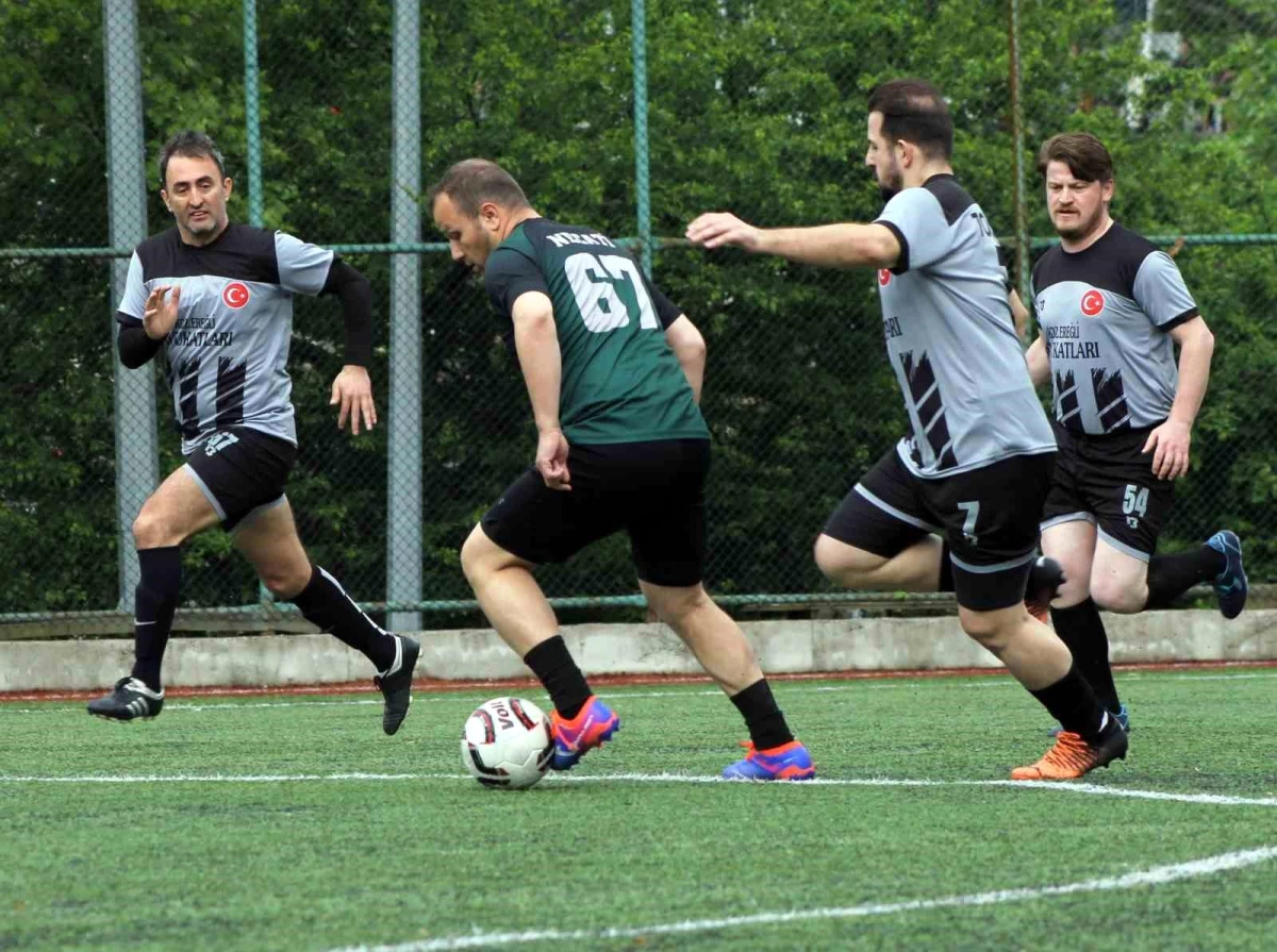 Adalet Bakanlığı\'na bağlı kurumlar arası Zonguldak futbol turnuvası başladı