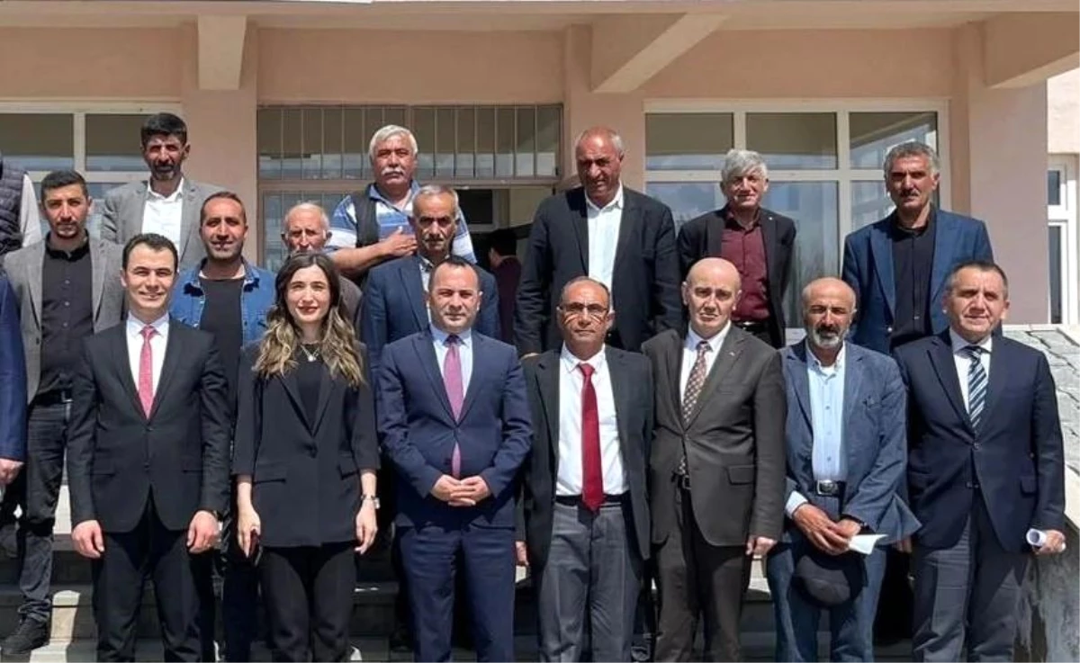 Erzurum Hınıs\'ta Cemevleri İle İlgili Toplantı Yapıldı