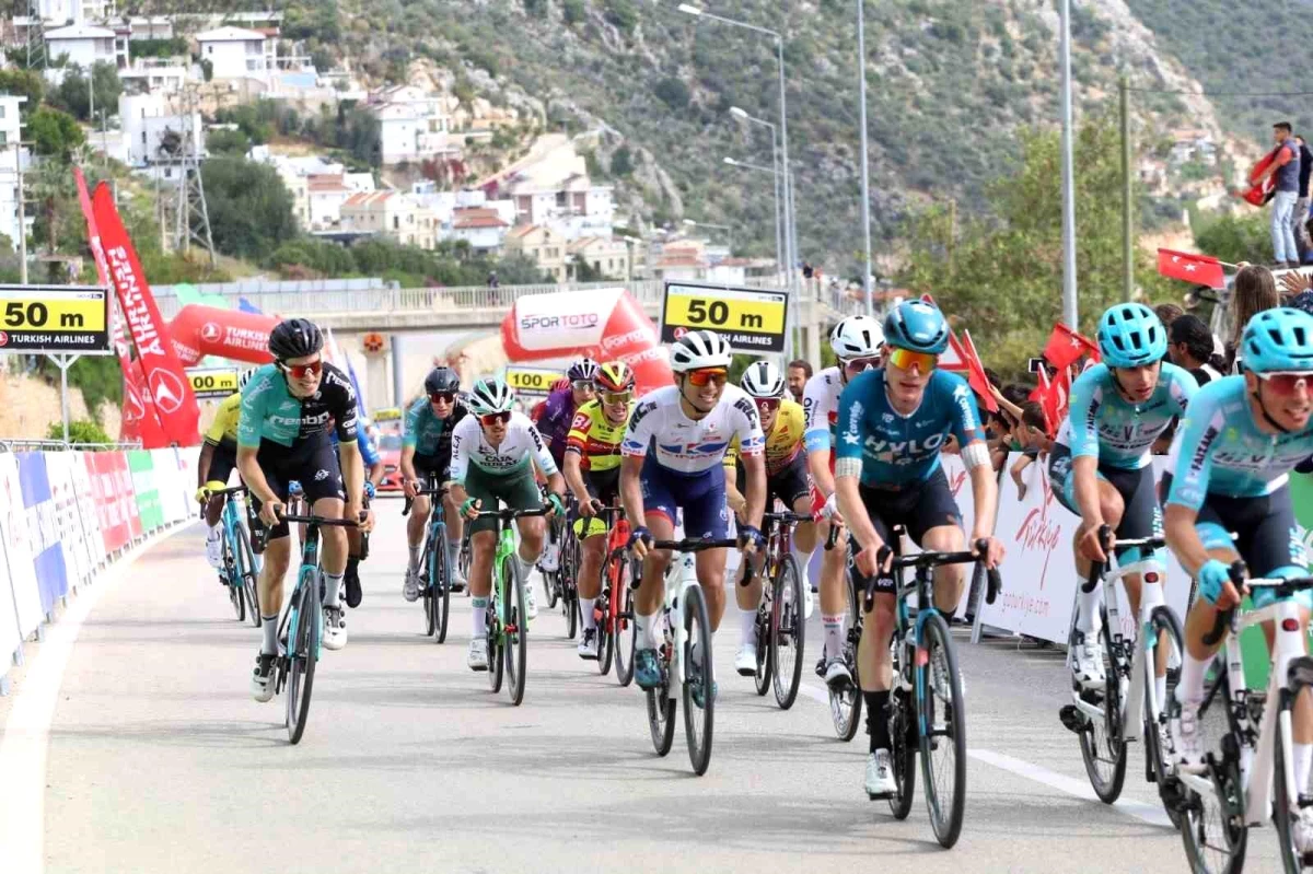 59. Cumhurbaşkanlığı Türkiye Bisiklet Turu\'nun ikinci etabı tamamlandı