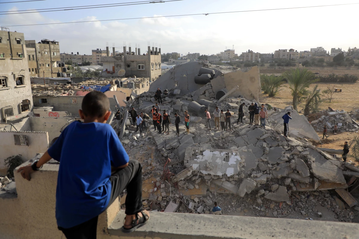 Gazze\'deki İsrail saldırılarında ölen Filistinlilerin sayısı 34.097\'ye yükseldi