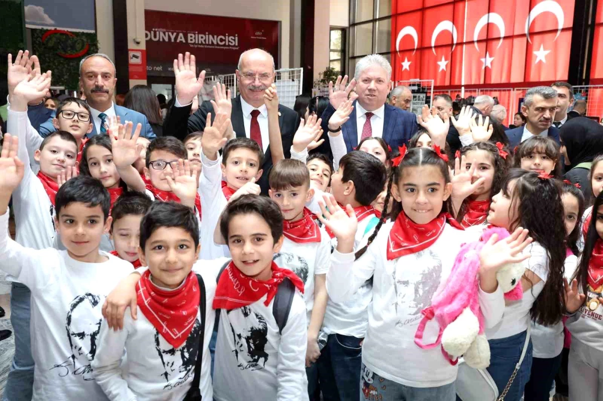 ATO Başkanı Gürsel Baran, 23 Nisan Ulusal Egemenlik ve Çocuk Bayramı\'nı kutladı