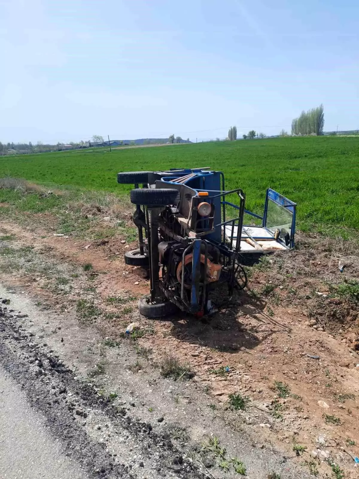 Konya Beyşehir\'de minibüs ile patpat çarpışması: 1 ölü