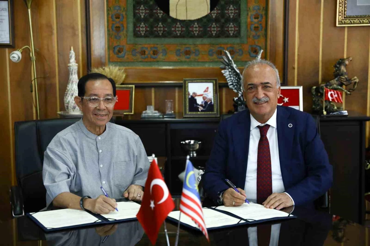 Atatürk Üniversitesi, Malezya Uluslararası İslam Üniversitesi ile iş birliği protokolü imzaladı
