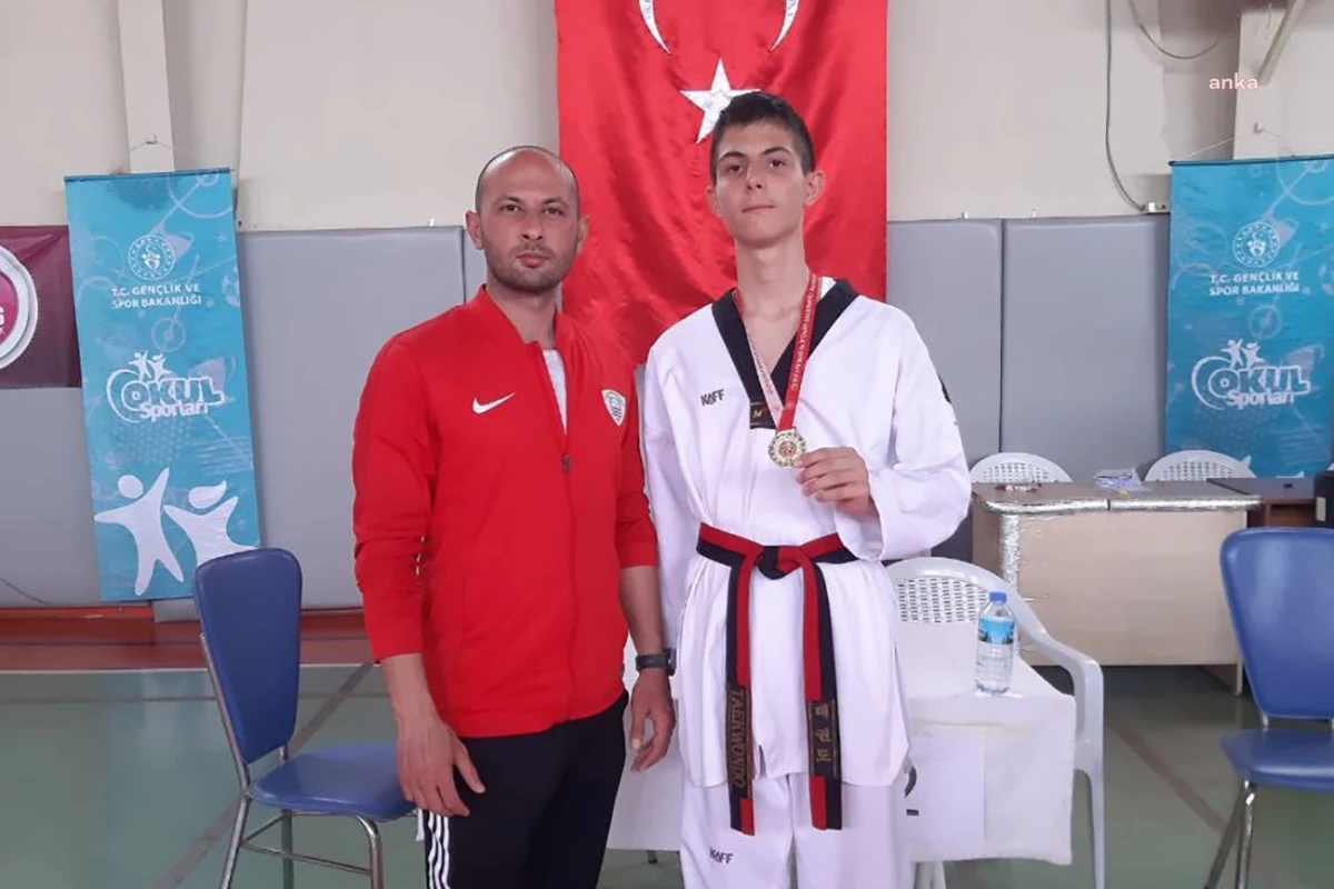 Foça Belediyespor Kulübü Taekwondo Şampiyonasında Başarılı