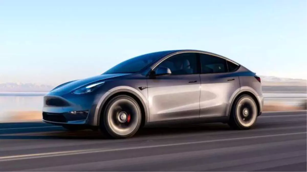 Tesla Model Y\'nin fiyatı yanlışlıkla yükseldi