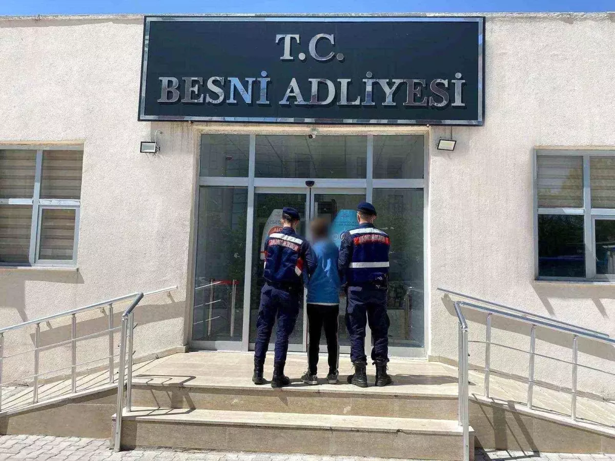 Adıyaman\'da 9 yıl 2 ay hapis cezası bulunan şahıs yakalandı