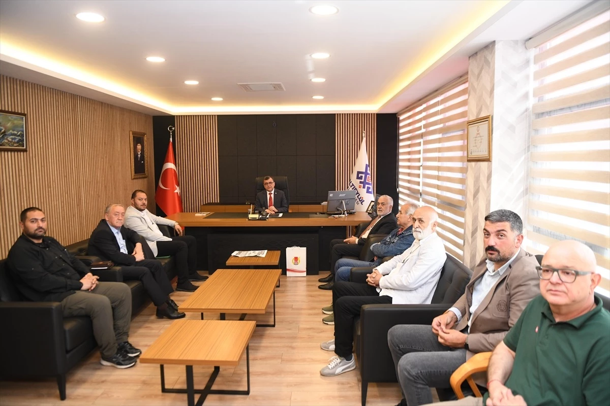 Balıkesir Gazeteciler Cemiyeti Altıeylül Belediye Başkanı Hakan Şehirli\'yi Ziyaret Etti