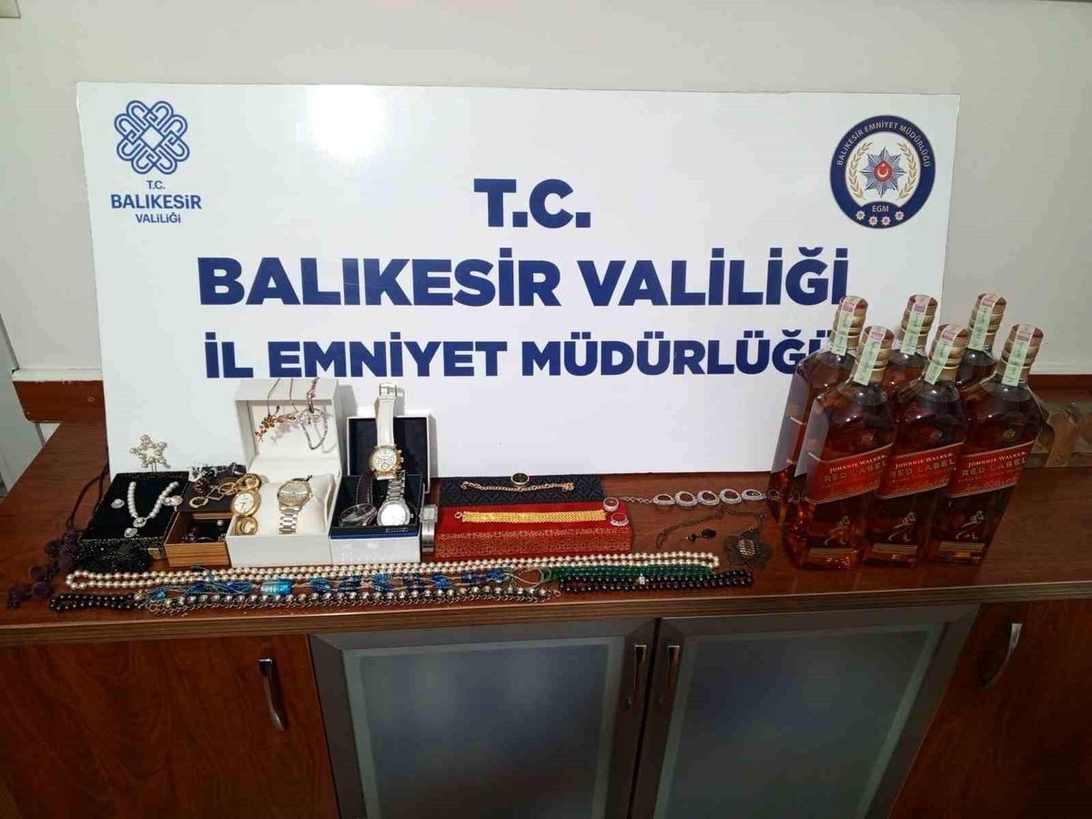 Bandırma\'da Hırsızlık Şüphelisi Yakalandı
