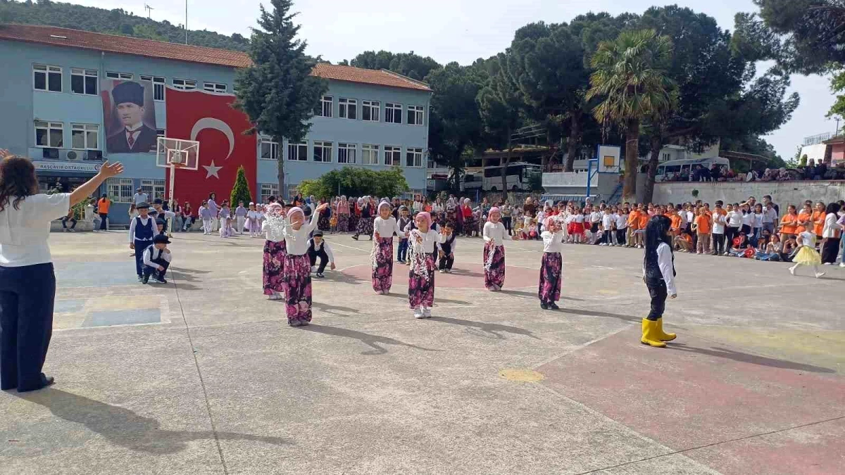 Başçayır İlkokulu\'nda 23 Nisan kutlamaları coşkuyla gerçekleştirildi