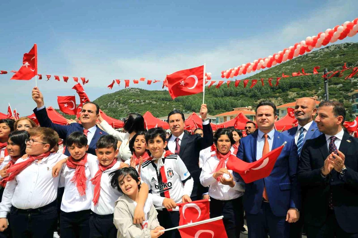 23 Nisan Ulusal Egemenlik ve Çocuk Bayramı Muğla\'da Kutlandı