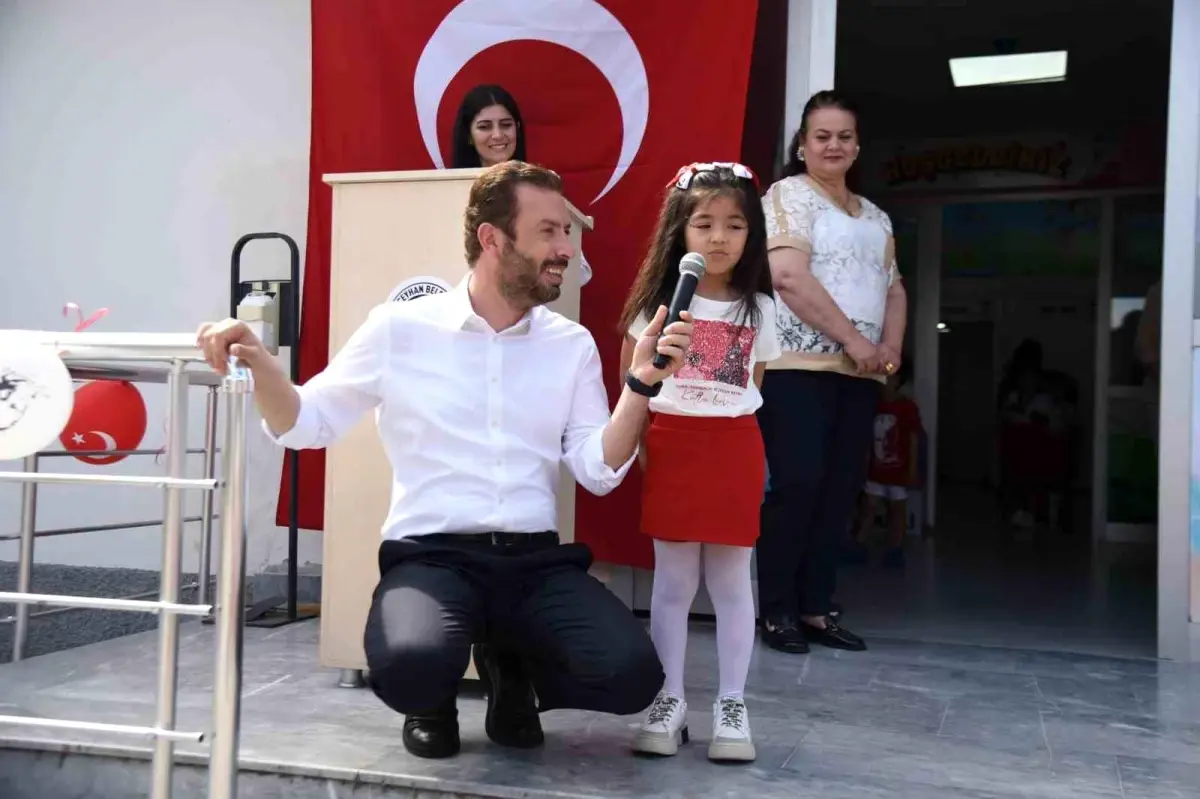 Ceyhan Belediye Başkanı Kadir Aydar, Hilal Işık Aşrak kreş ve gündüz bakım evini ziyaret etti