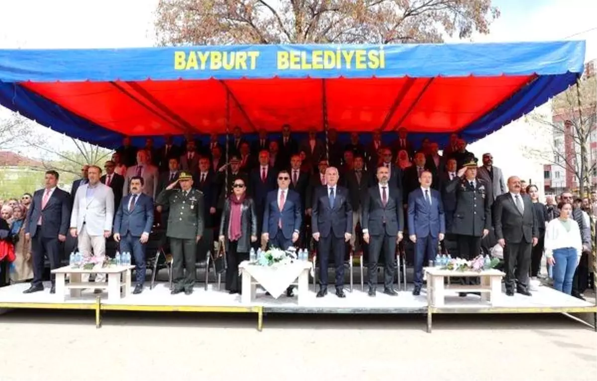 Bayburt\'ta 23 Nisan Ulusal Egemenlik ve Çocuk Bayramı Kutlamaları