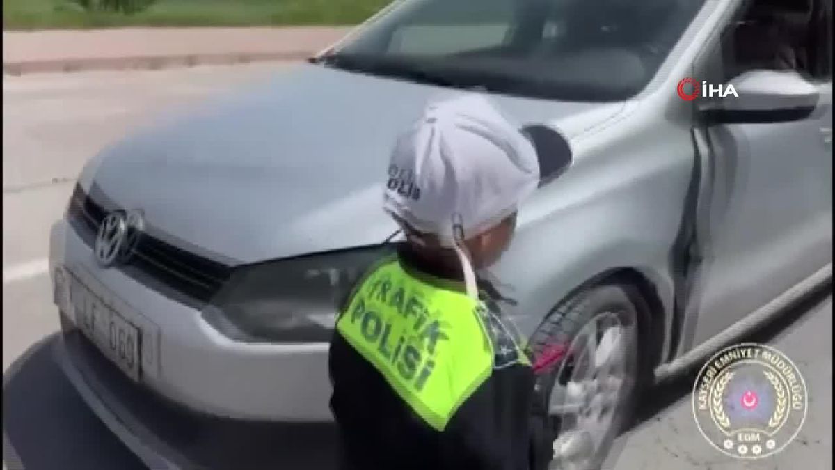 Çocuklar Trafik Polisi Oldu, Denetimlere Katıldı