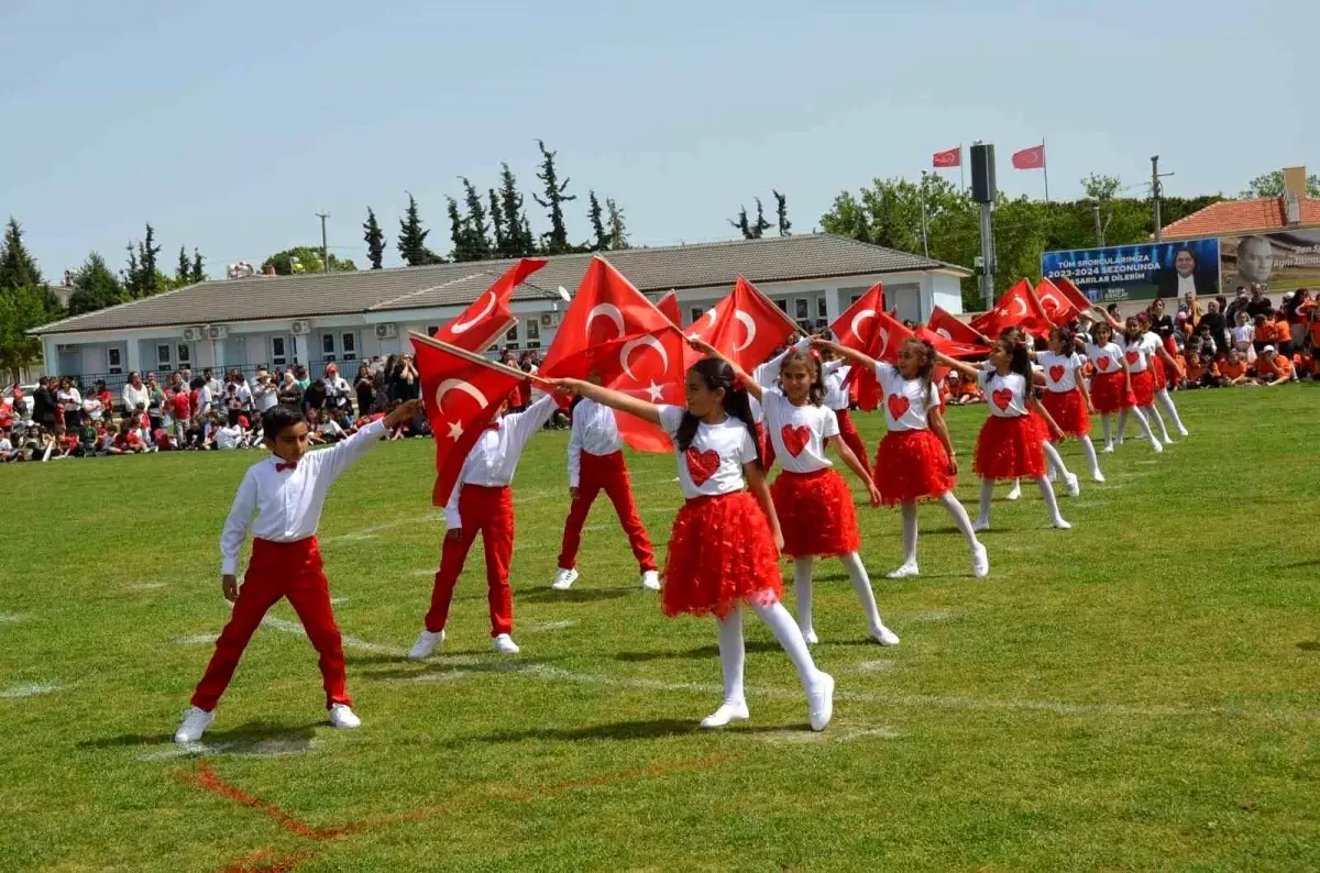 Didim\'de 23 Nisan Ulusal Egemenlik ve Çocuk Bayramı Kutlamaları