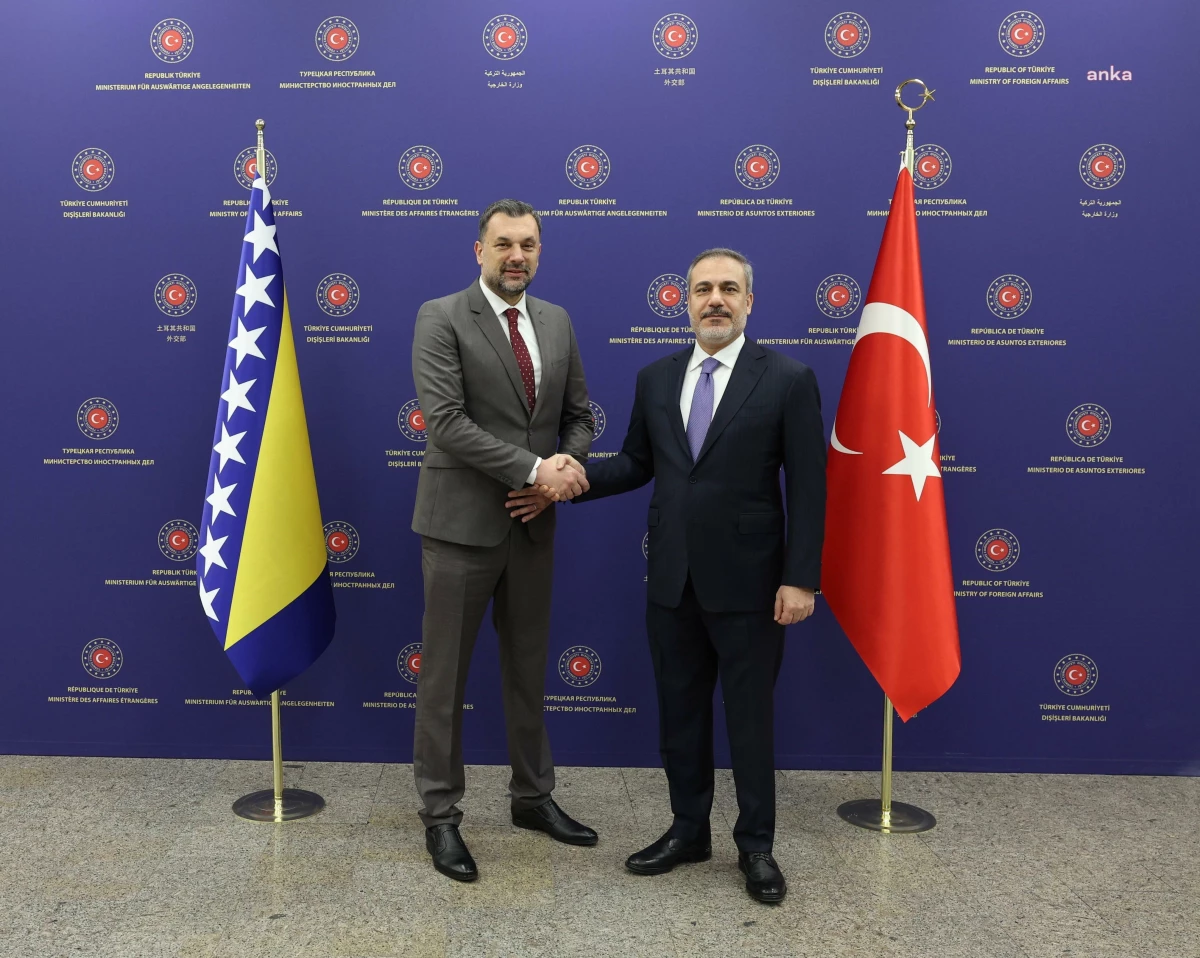 Dışişleri Bakanı Hakan Fidan, Bosna-Hersek Dışişleri Bakanı Elmedin Konakoviç ile telefonda görüştü