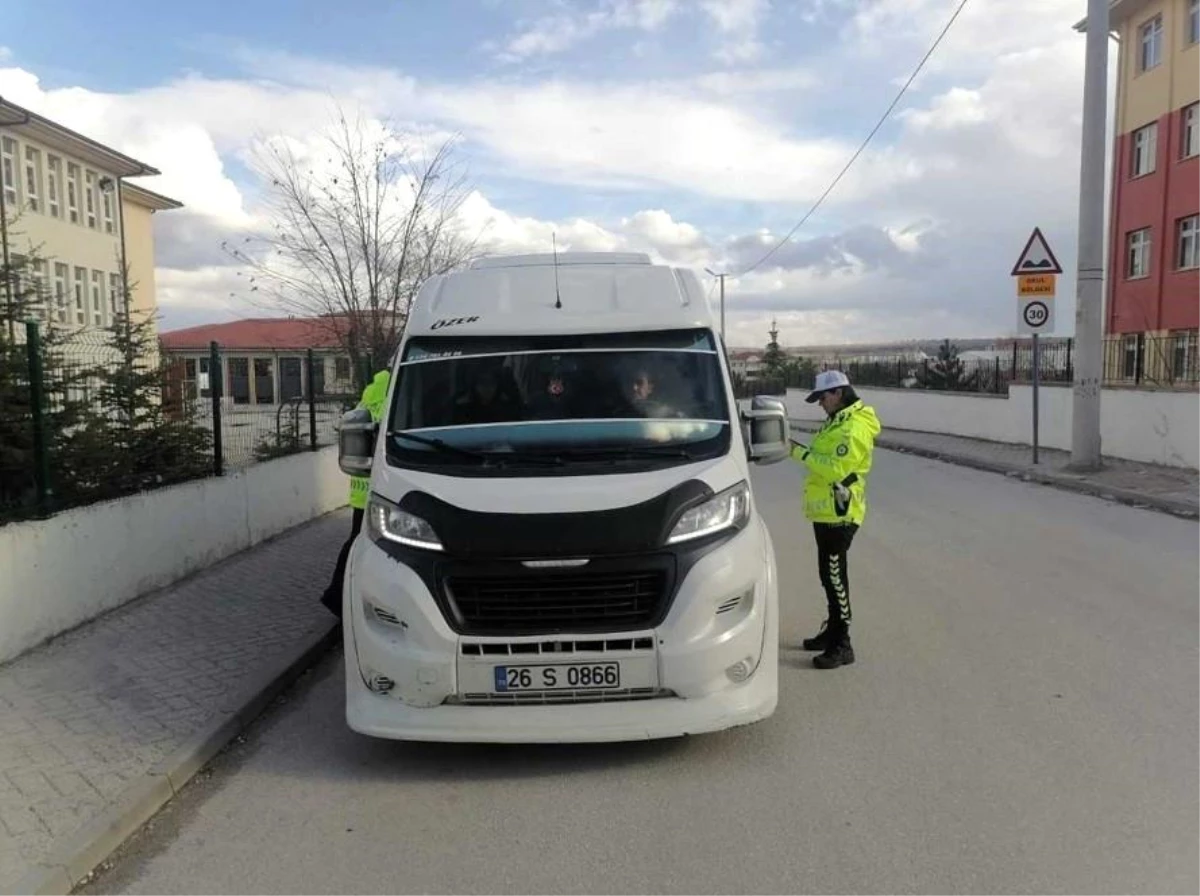 Eskişehir\'de 10 Okul Servisine Para Cezası